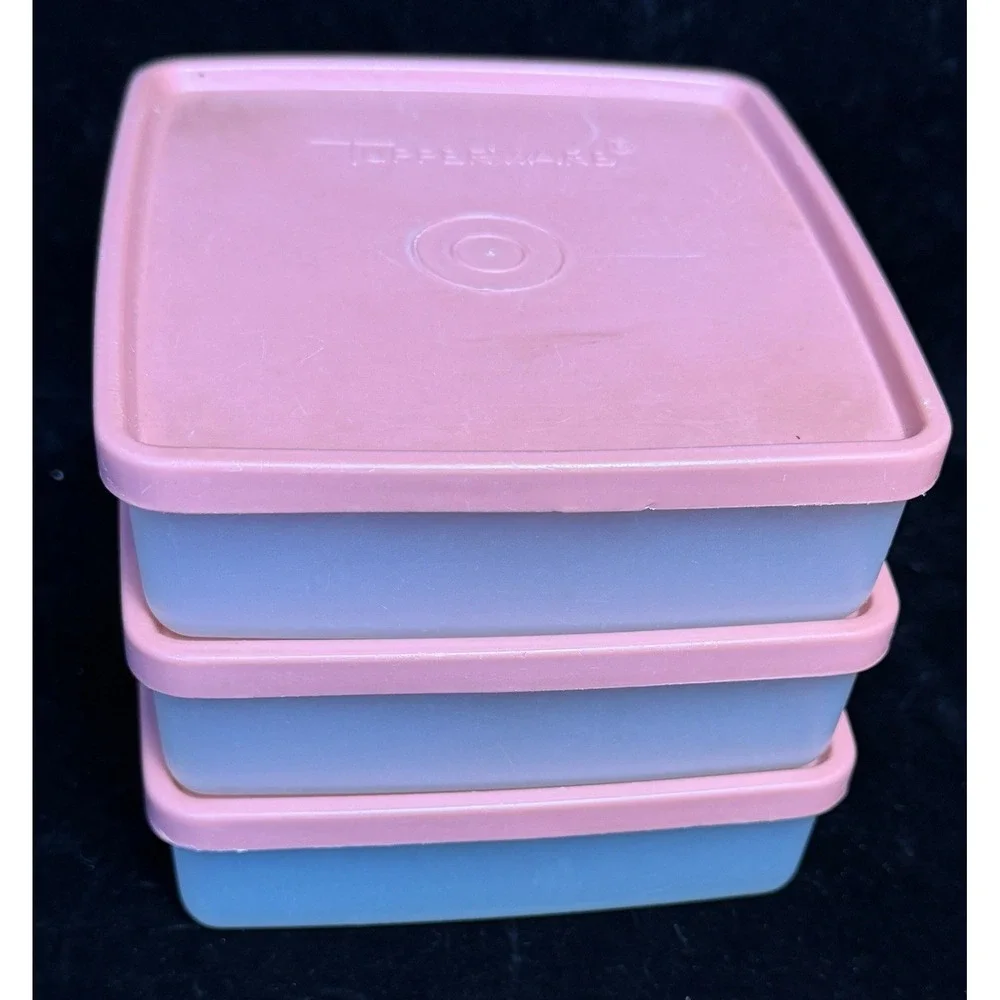 Vintage Tupperware Sandwich Keeper: Set 3 Pink Lids, Square Food Storage 670-31